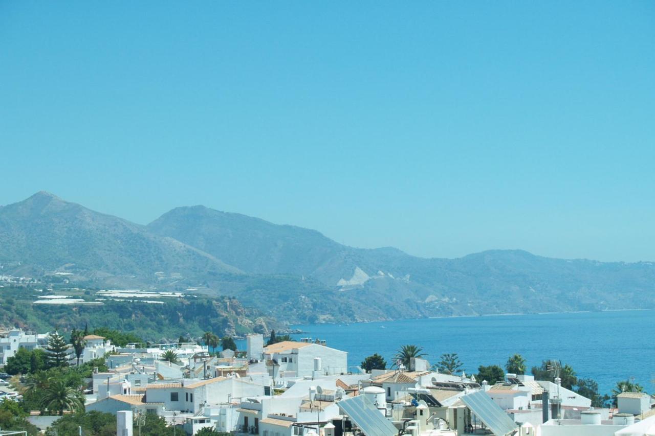 Nerja Paradise Rentals - City Center Apt Plaza Espana Bagian luar foto